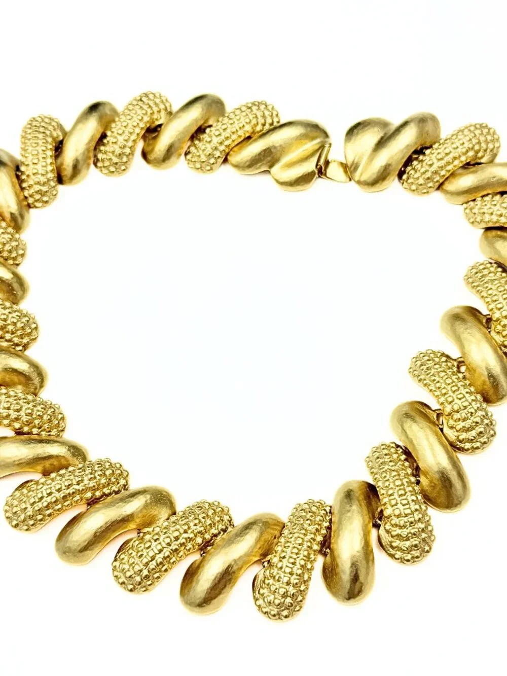 Stunning Signed Textured Gold Plate Modernist Byzantine Collar Necklace